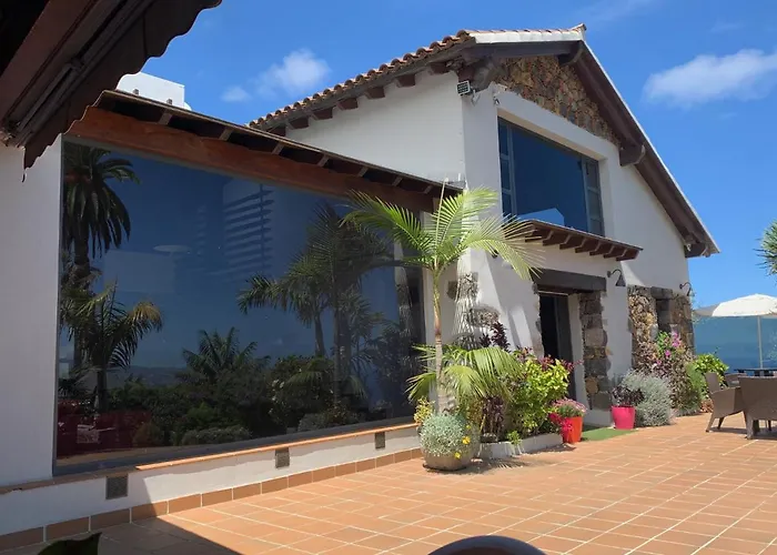 Casa La Masia Ля Оротава